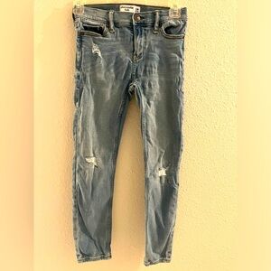 Abercrombie Kids Girls Super Skinny Distressed Jeans- Size 9/10 Slim